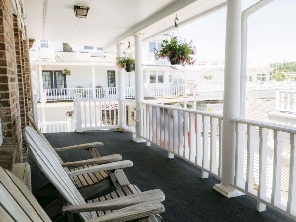 Danfords Hotel & Marina