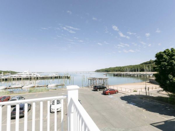 Danfords Hotel & Marina