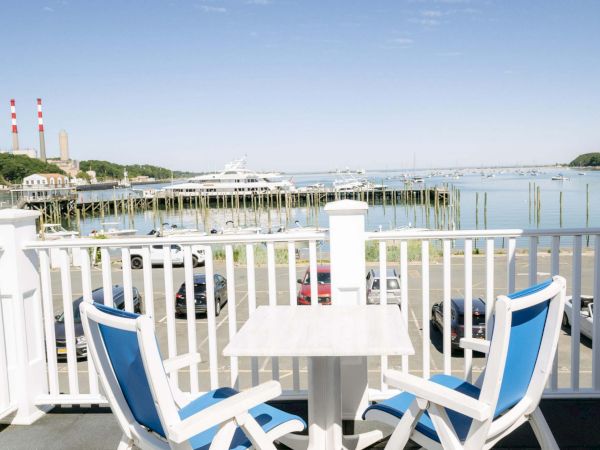 Danfords Hotel & Marina