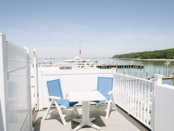 Danfords Hotel & Marina
